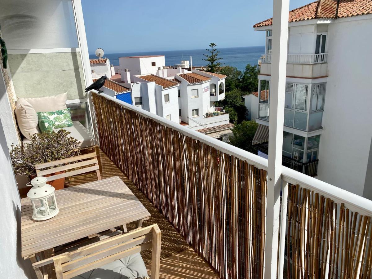 Beautiful Apartment In The Centre Of Nerja Esterno foto