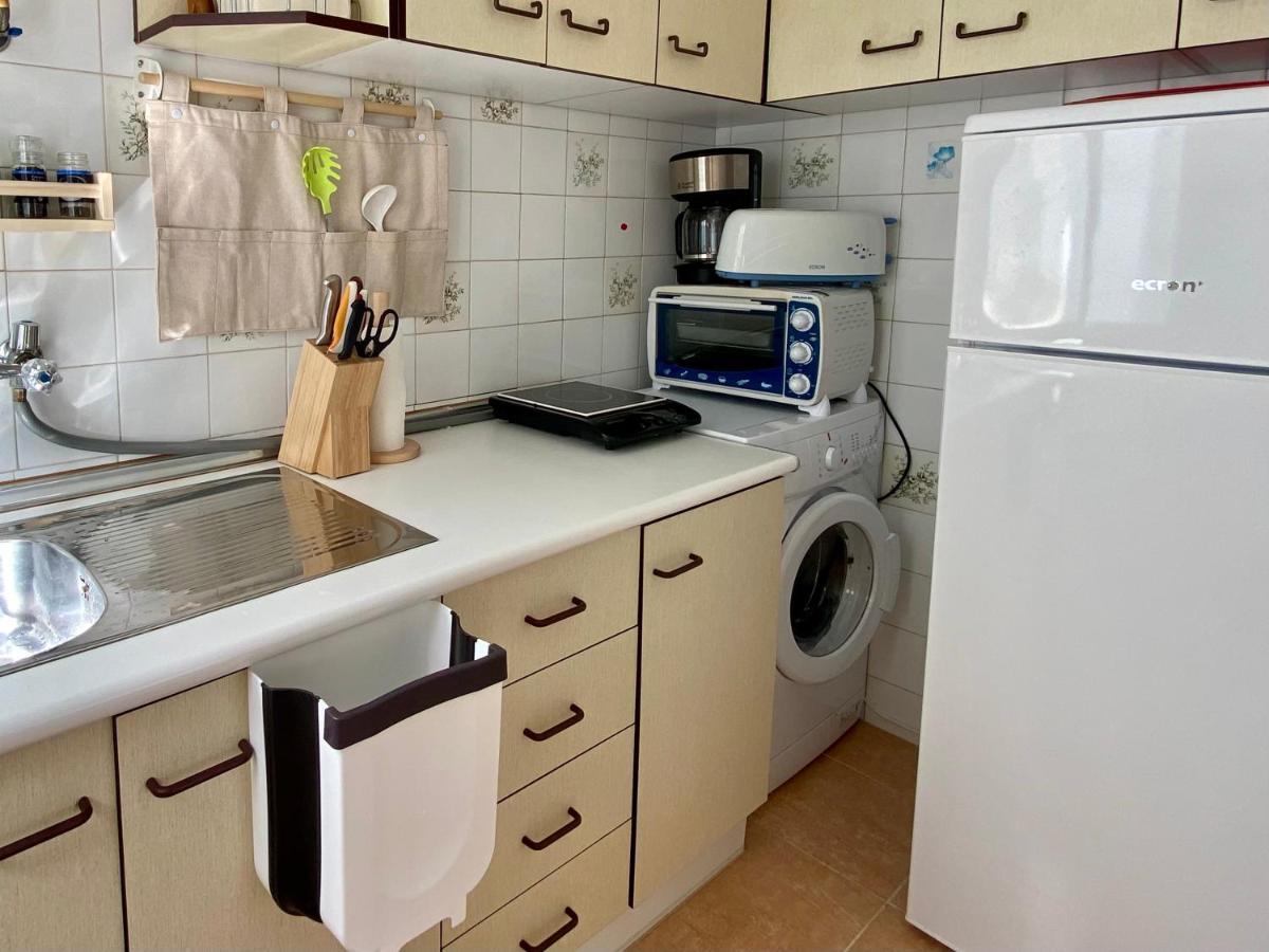 Beautiful Apartment In The Centre Of Nerja Esterno foto